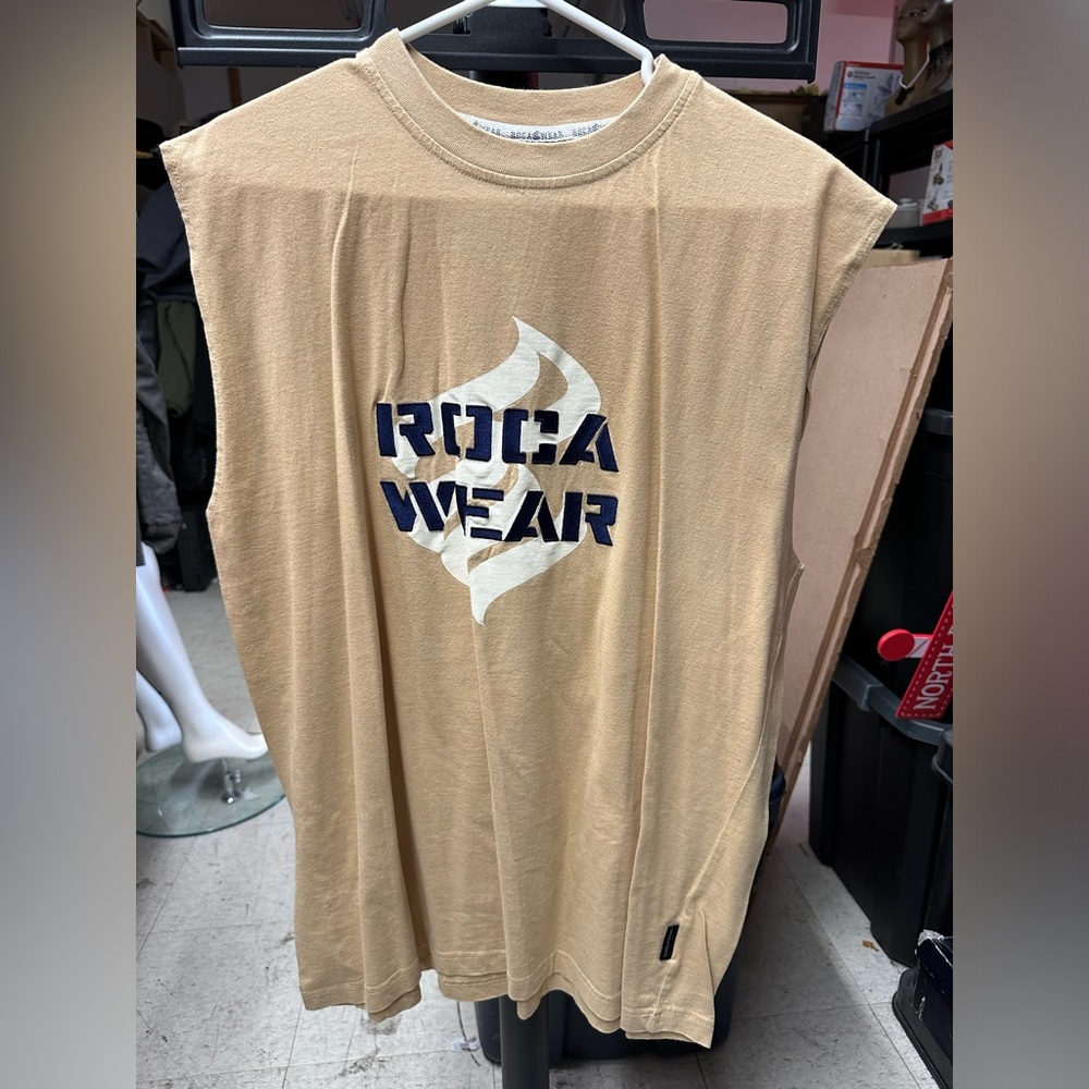 Men’s Rocawear Shirt